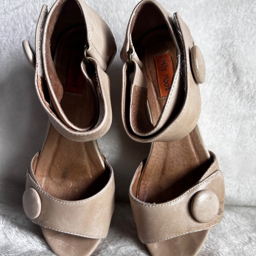 Miz Mooz Metallic Taupe Wedge Sandals with Button Accents - Picture 7 of 9